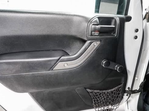 Used 2017 Jeep Wrangler Sport w/ Quick Order Package 24S image 21