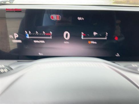 New 2026 Nissan Sentra SR w/ Floor Mat Package FWD image 10
