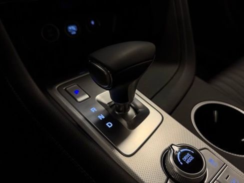 Used 2026 Genesis G70 2.5T Prestige image 23