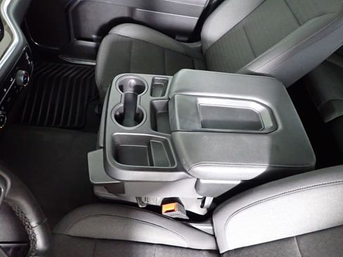 Used 2024 Chevrolet Silverado 2500 LT AWD/4WD image 30