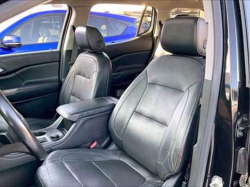 Used 2018 GMC Acadia SLT image 8