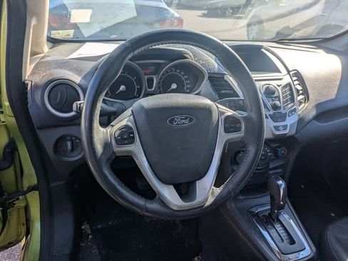 Used 2011 Ford Fiesta SEL image 11