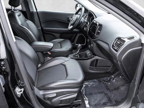 Used 2019 Jeep Compass Altitude image 22