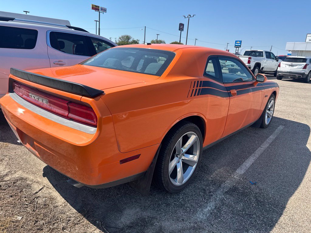 Used 2012 Dodge Challenger SXT RWD image 7