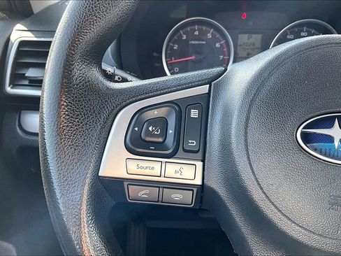 Used 2018 Subaru Forester 2.5i Premium w/ All-Weather Package AWD/4WD image 19