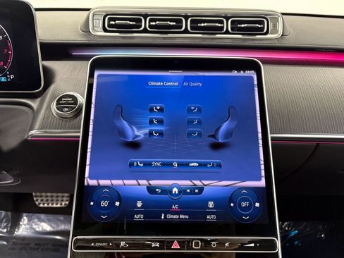Used 2023 Mercedes-Benz S 500 4MATIC w/ AMG Line image 19
