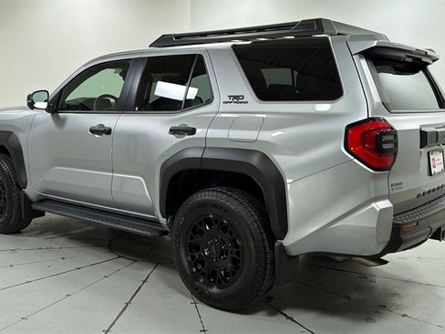 Certified 2025 Toyota 4Runner TRD Off-Road Premium image 7