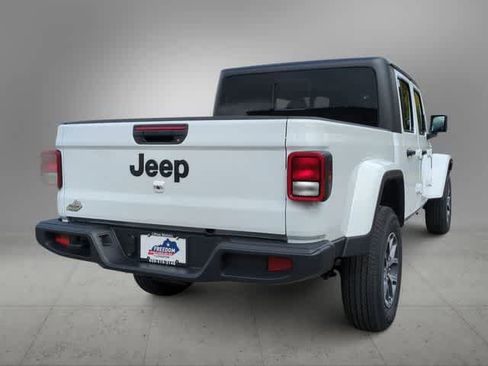 New 2025 Jeep Gladiator Sport image 8