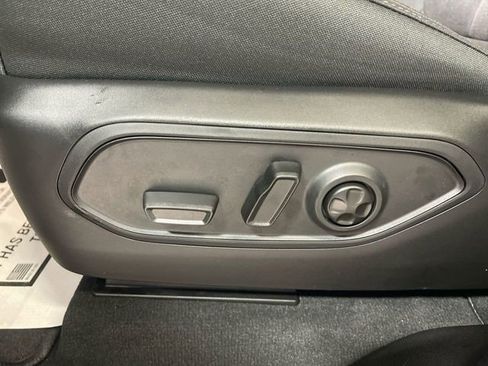 New 2026 Jeep Grand Cherokee Laredo X AWD/4WD image 12