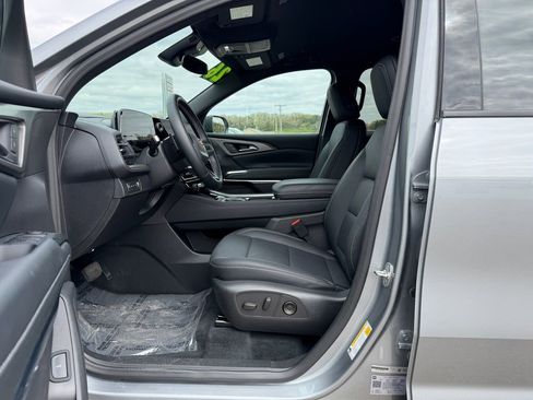 Used 2026 Chevrolet Traverse LT AWD/4WD image 20