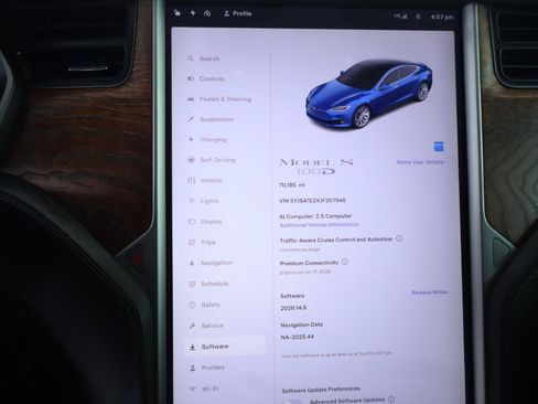 Used 2018 Tesla Model S 75D AWD/4WD image 25