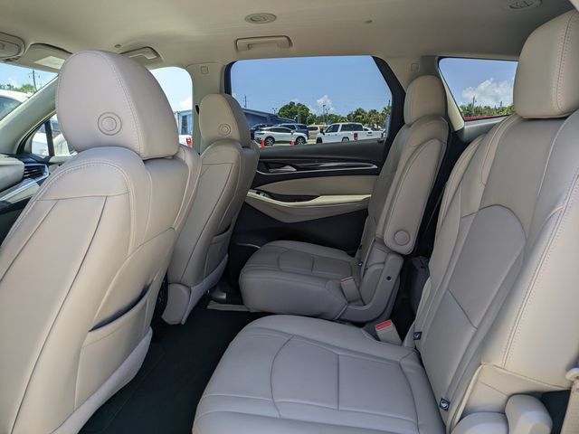 Used 2020 Buick Enclave Essence w/ Sound and Sites Package FWD image 15