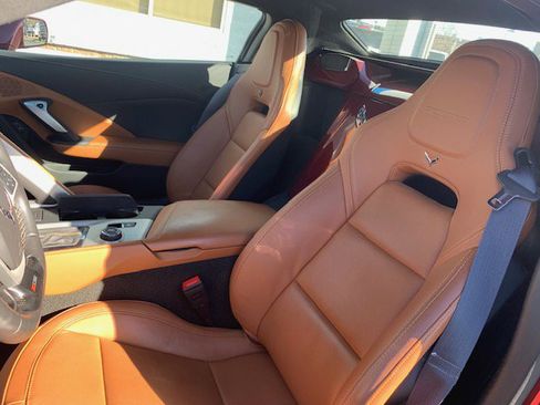 Used 2016 Chevrolet Corvette Z06 w/ 3LZ Preferred Equipment Group image 23