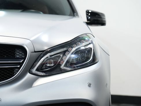 Used 2014 Mercedes-Benz E 63 AMG S-Model image 10