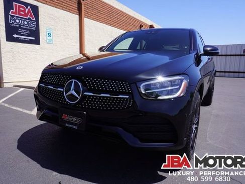 Used 2022 Mercedes-Benz GLC 300 4MATIC Coupe image 27