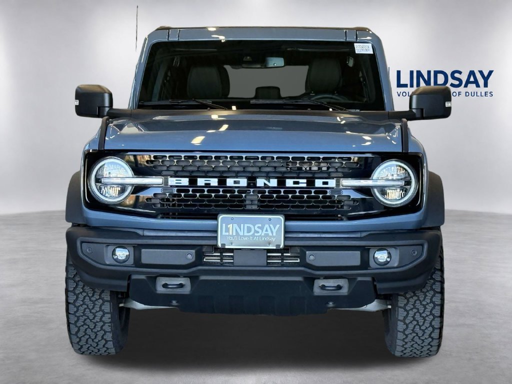 Used 2025 Ford Bronco Outer Banks AWD/4WD image 3