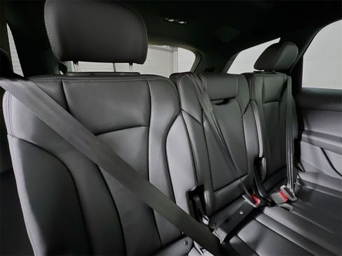 New 2026 Audi Q7 2.0T Premium image 28