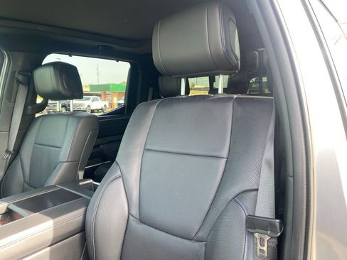 Used 2024 Toyota Tundra Platinum image 11