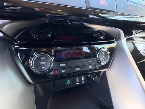 Used 2025 Mitsubishi Eclipse Cross LE AWD/4WD image 25