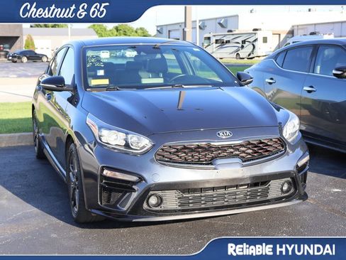 Used 2020 Kia Forte GT-Line FWD image 2