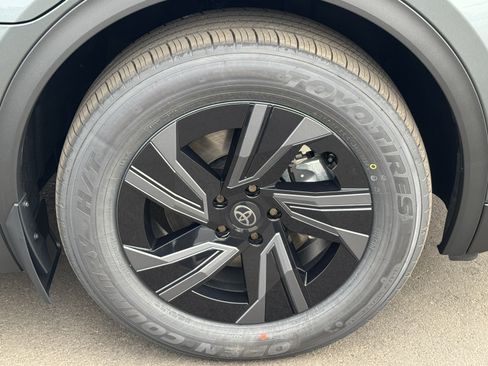 New 2026 Toyota C-HR AWD/4WD image 15