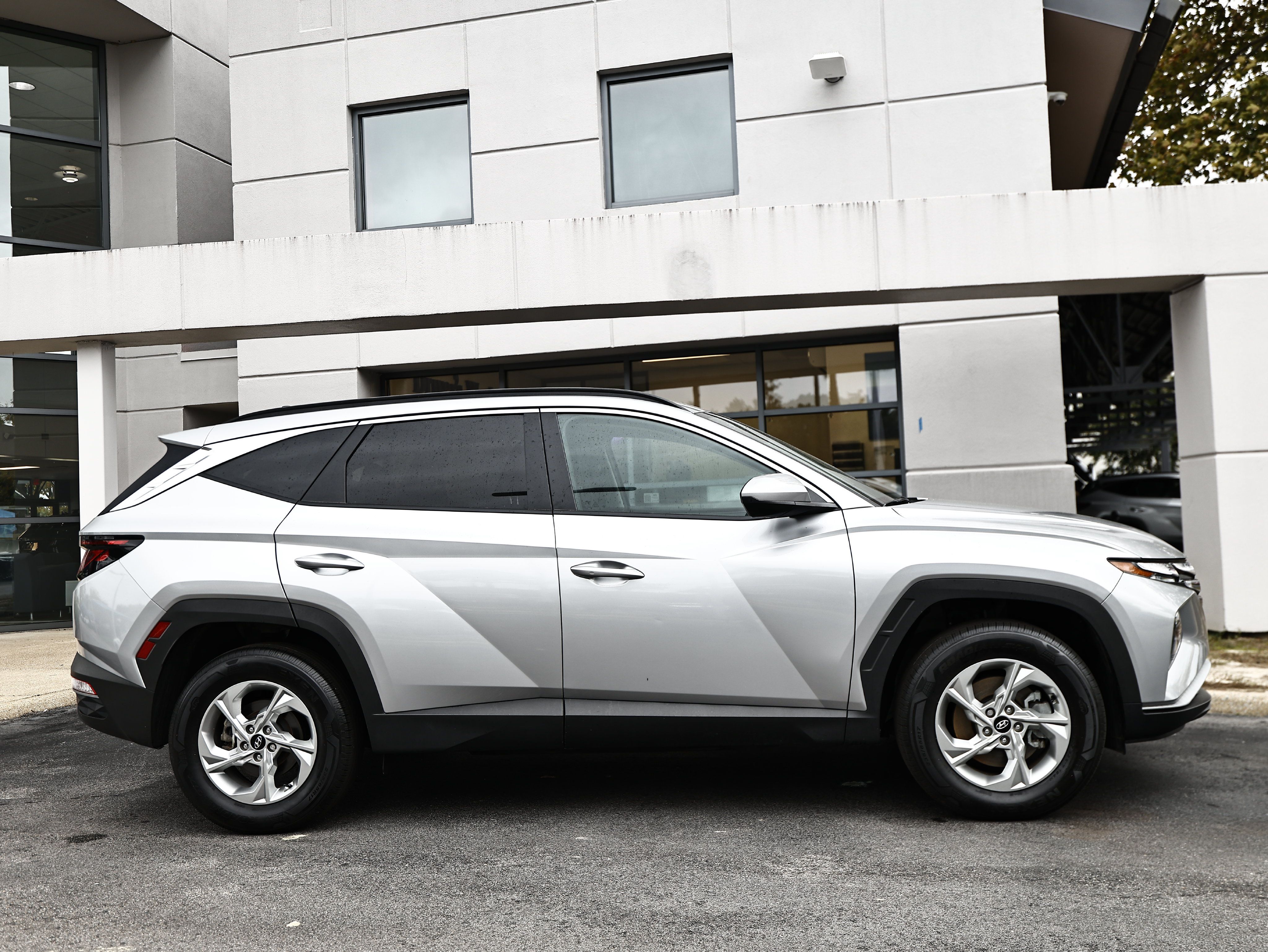 Used 2024 Hyundai Tucson SEL AWD/4WD image 4
