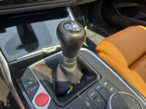 Used 2023 BMW M2 RWD image 15