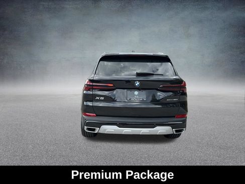 Used 2025 BMW X5 xDrive40i w/ Climate Comfort Package AWD/4WD image 9