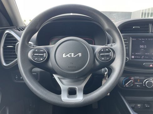 Used 2024 Kia Soul LX w/ Option Group 015 image 7