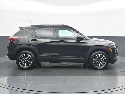 Used 2025 Chevrolet TrailBlazer LT FWD image 7