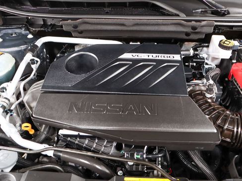 Used 2024 Nissan Rogue SV image 30