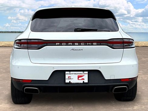 Used 2020 Porsche Macan w/ Driver Memory Package AWD/4WD image 5
