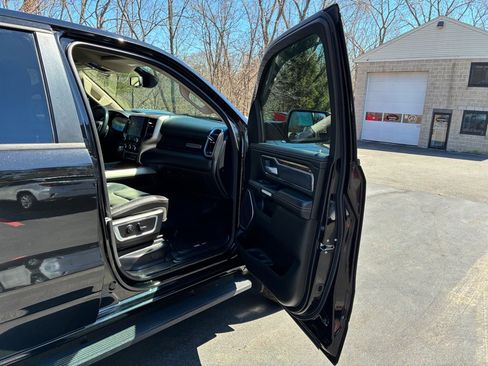 Used 2019 RAM 1500 Laramie image 19