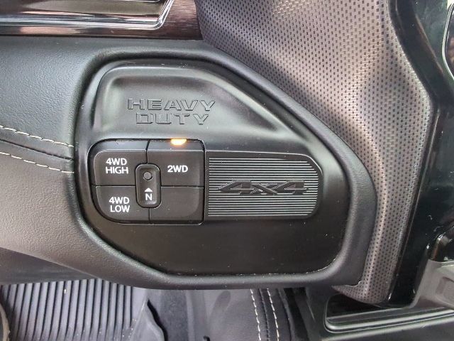 Used 2023 RAM 2500 Limited AWD/4WD image 33