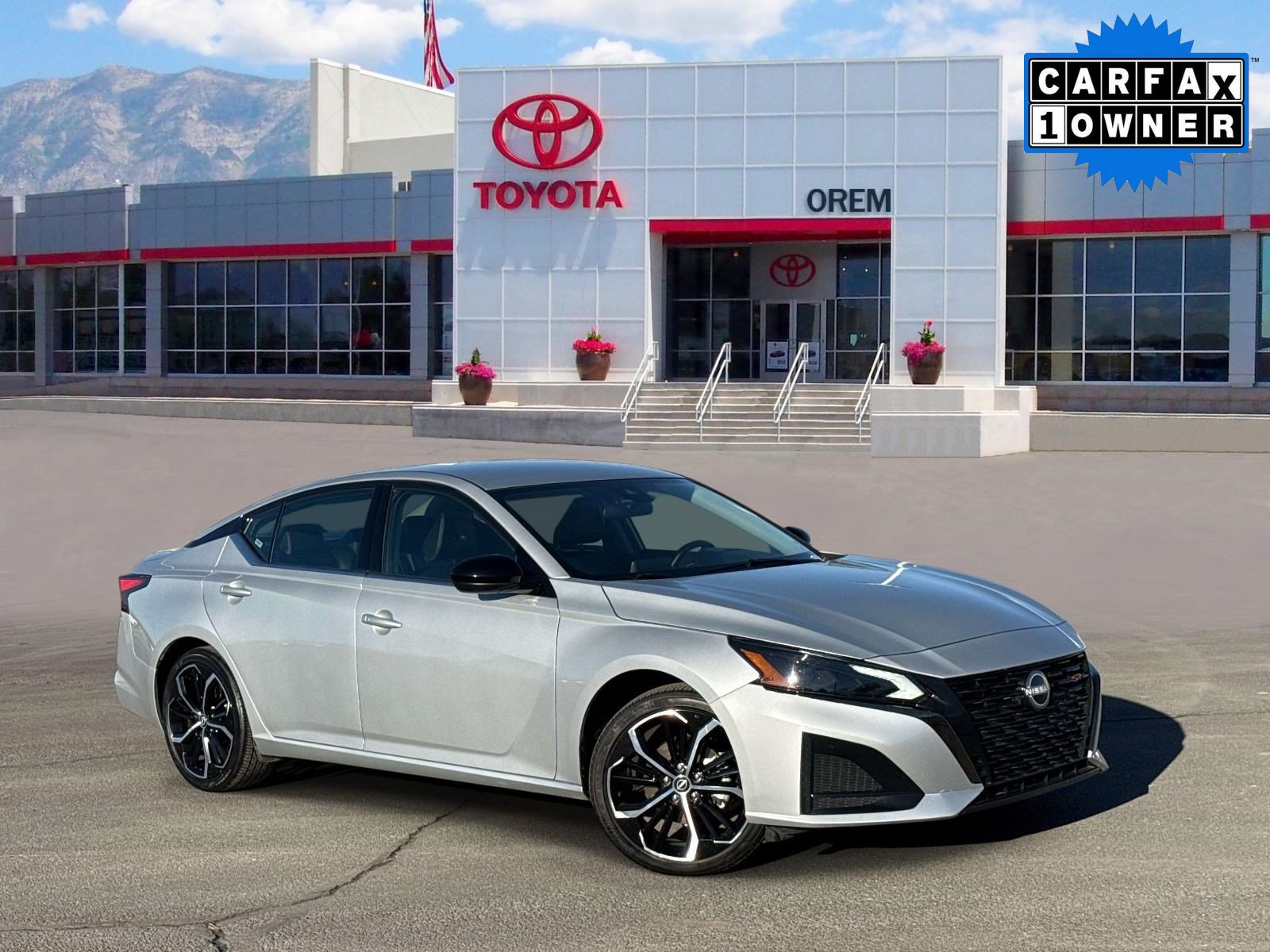 Used 2025 Nissan Altima 2.5 SR FWD image 1
