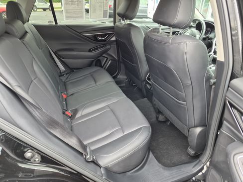Used 2022 Subaru Outback Limited AWD/4WD image 11