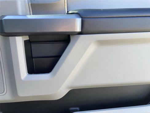 Used 2022 Ford F250 XLT w/ XLT Premium Package image 28