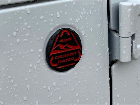 New 2026 Jeep Gladiator Mojave image 16