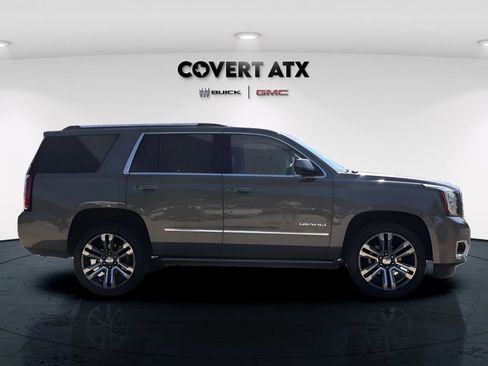 Used 2018 GMC Yukon Denali w/ Denali Ultimate Package AWD/4WD image 8