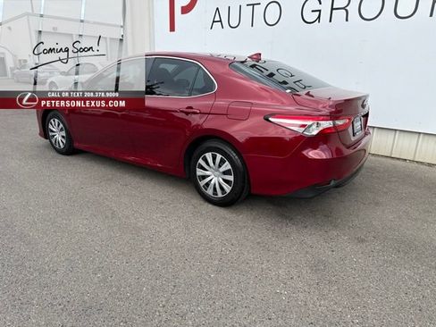 Used 2020 Toyota Camry LE FWD image 6