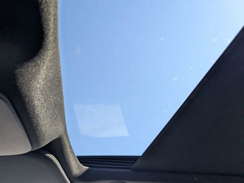 New 2025 Ford F150 Platinum w/ Equipment Group 702A High image 17