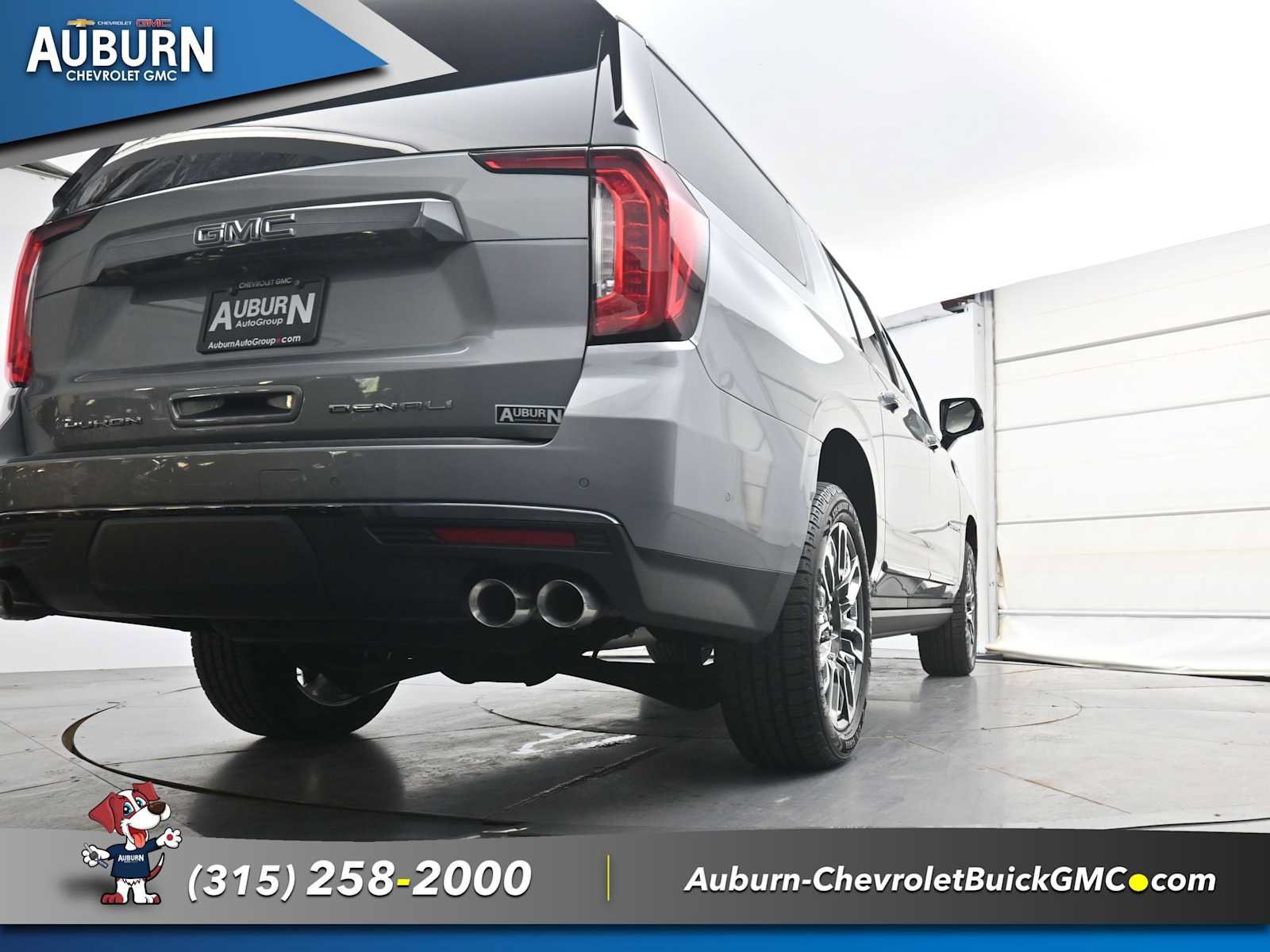 Used 2023 GMC Yukon XL Denali Ultimate AWD/4WD image 25