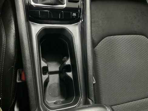 Used 2023 Jeep Compass Latitude image 35