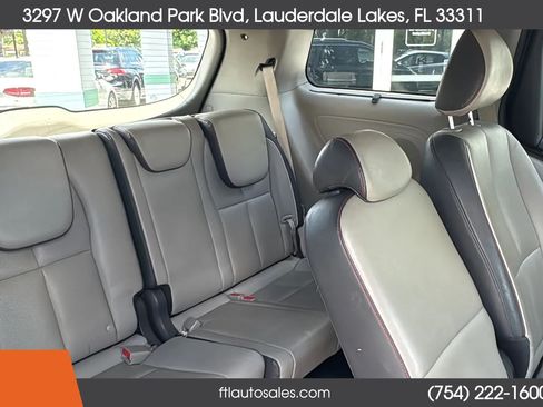 Used 2015 Kia Sedona EX FWD image 54