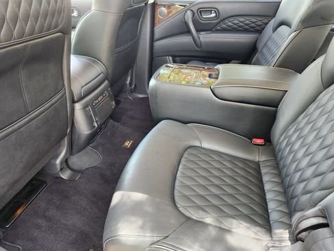 Used 2018 INFINITI QX80 2WD w/ Deluxe Technology Package image 31