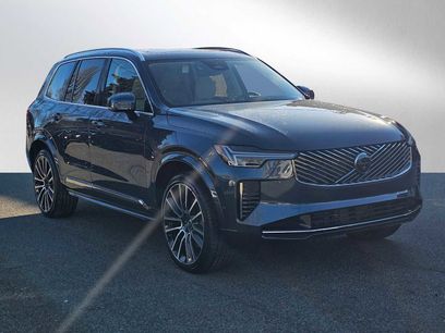 New 2025 Volvo XC90 B6 Ultra