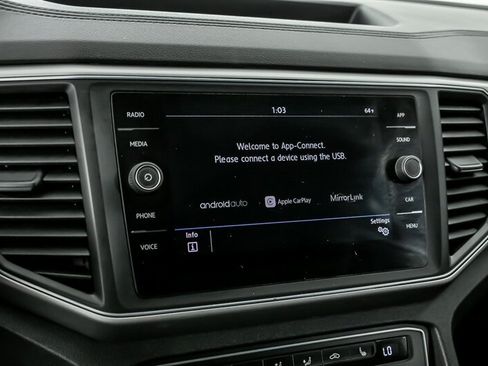 Used 2019 Volkswagen Atlas SE w/ Towing Package FWD image 22