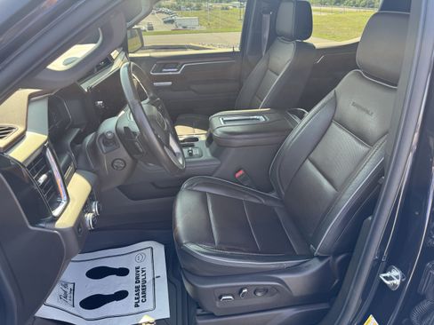 Used 2022 GMC Sierra 1500 Denali AWD/4WD image 12