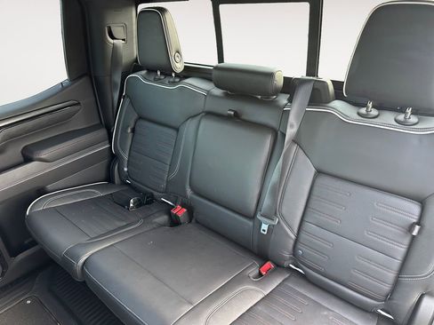 Used 2022 GMC Sierra 1500 AT4X AWD/4WD image 13