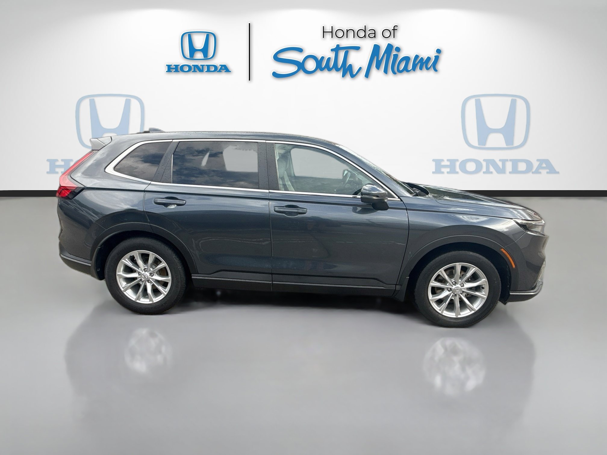 Used 2024 Honda CR-V EX image 8